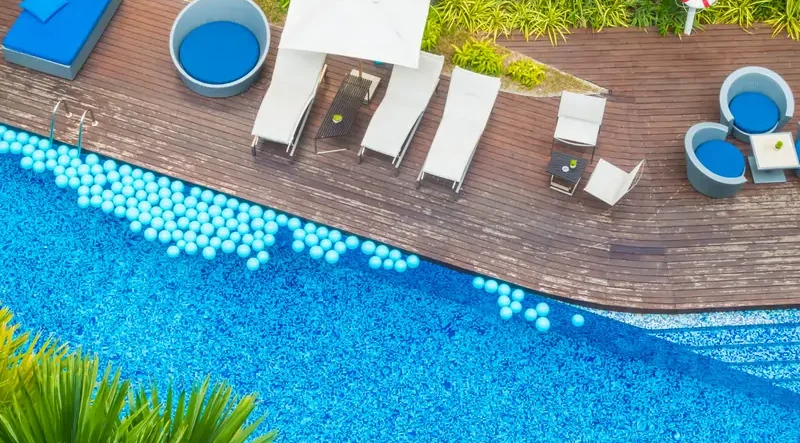 How to Build Your Own Pool on a Sloped Plot in Florida