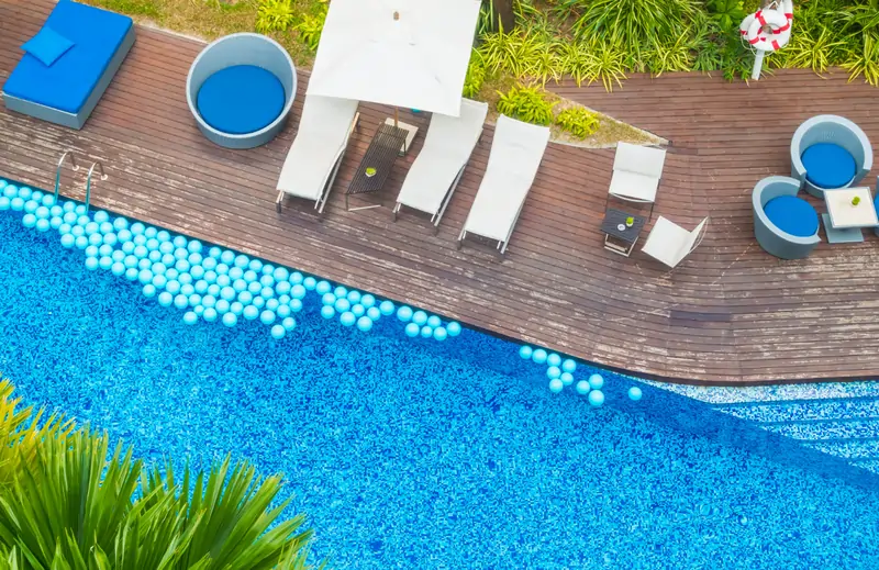 How to Build Your Own Pool on a Sloped Plot in Florida